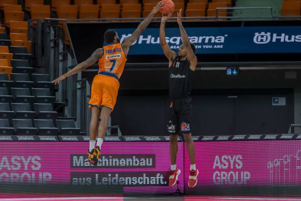 严格态势 严格态势