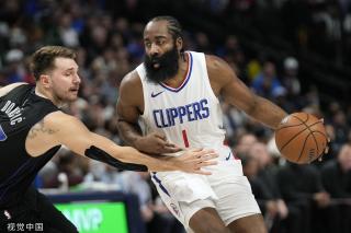 赛场上一道 赛场上一道