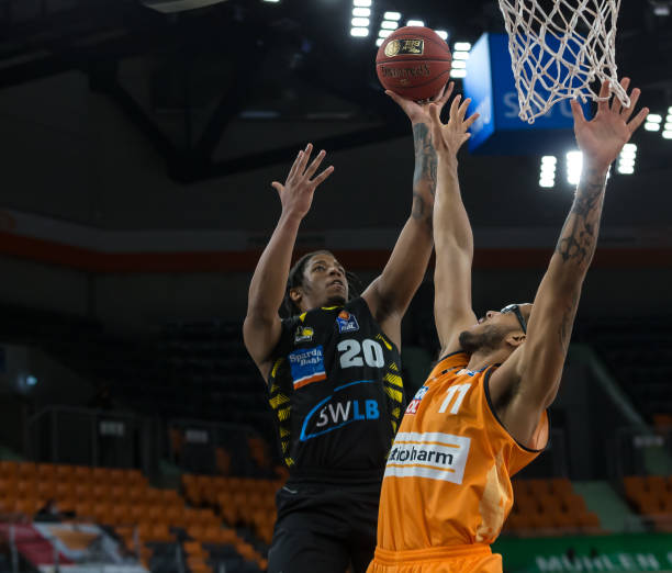 如一架精密 如一架精密